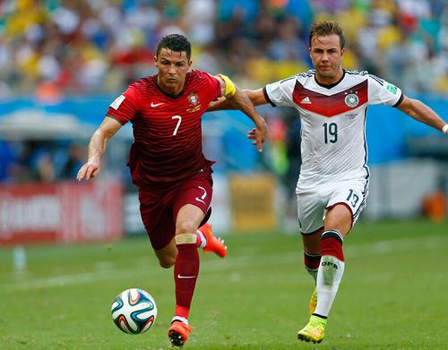  2026世界杯小组赛抽签揭晓：豪门对决与黑马潜质并存  